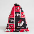 Phone Stand – UGA Bulldogs, standing upright