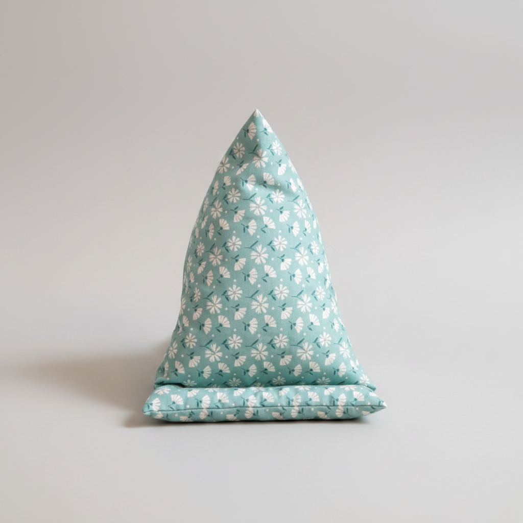 Phone Stand – Mint Daisy, standing upright